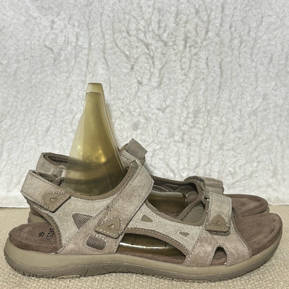 Earth Origins Womens Savoy Skylar Taupe Suede Casual Strap Sandals Shoes SZ 9 W